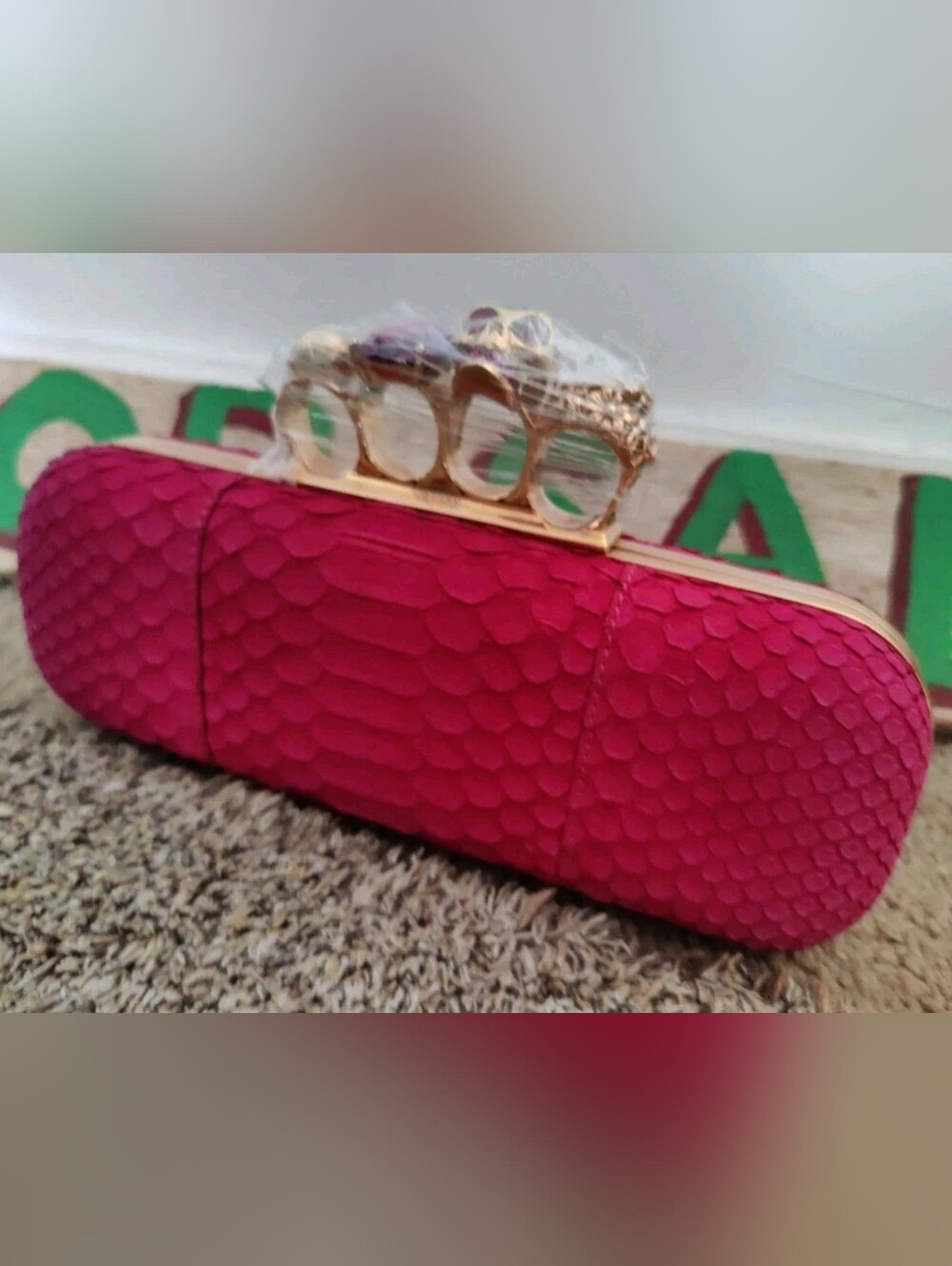ALEXANDER MCQUEEN Pink Python Skin Knuckle Box Clutch Bag - Picture 5 of 15